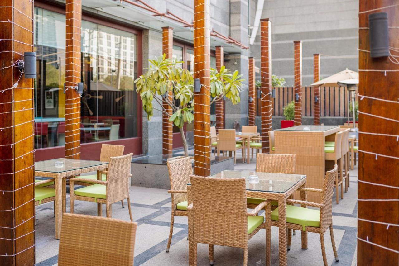 Hotel Ibis Gurgaon Golf Course Road - An Accor Brand Exteriér fotografie