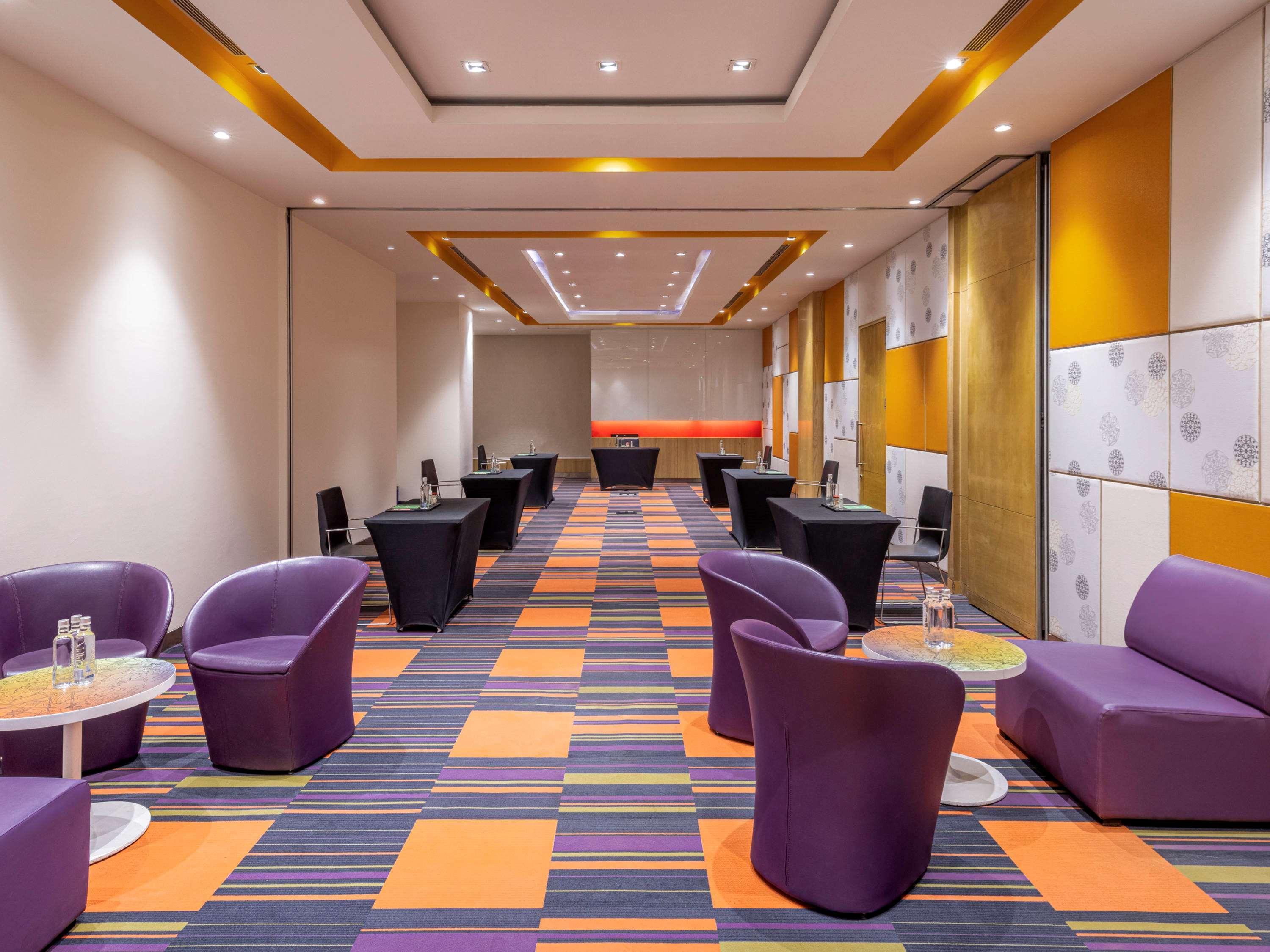 Hotel Ibis Gurgaon Golf Course Road - An Accor Brand Exteriér fotografie